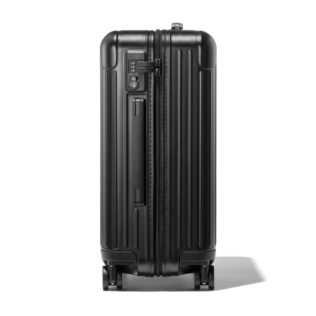RIMOWA Essential Suitcase - Image 4