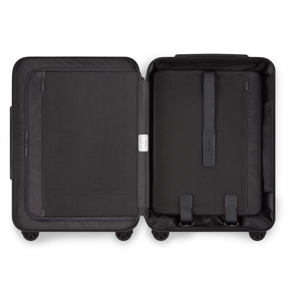RIMOWA Essential Suitcase - Image 6