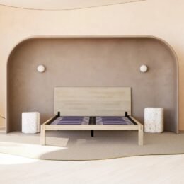 Alternative view of THE INCREDIBLE WOODEN BED