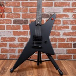 EVH Limited Edition Star T.O.M Stealth Black 2024 w/Gigbag
