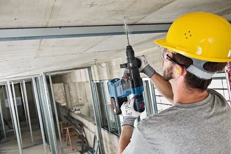 BOSCH COMBI-KIT 3 18V TOOLS: GSR 18V-110C + GWX 18V-10 P + GBH 18V-26F + 1 4.0 AH BATTERY (PROCORE) + 1 8 AH BATTERY (PROCORE) + GAL 18V-160 (L) PROFESSIONAL - Image 11