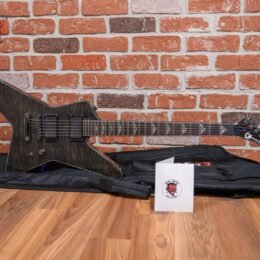 Alternative view of Charvel Desolation Star DST-1 ST Transparent Black 2012 w/Gigbag